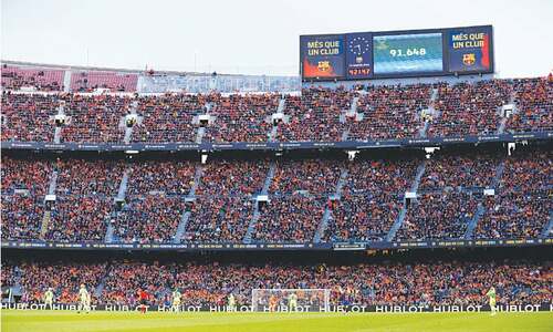 Women&rsquo;s crowd record broken again as Barca crush Wolfsburg in CL