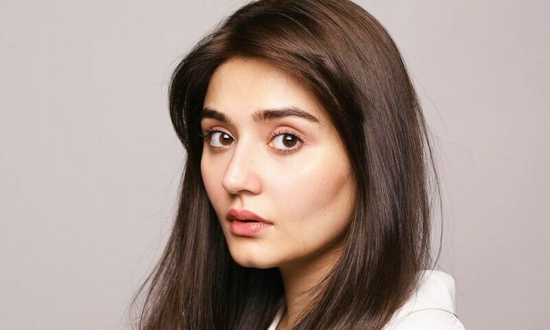 در فشاں سلیم کا ہوٹل سے جائے نماز چرانے کا اعتراف