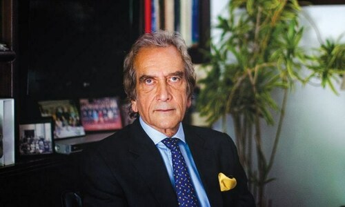 Inefficient private sector lives off taxpayers&rsquo; money: ex-SBP governor