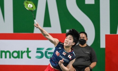 Top seed Yamaguchi reaches Asian badminton final