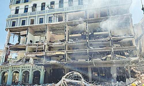 Nine killed in explosion at iconic hotel  in Havana
