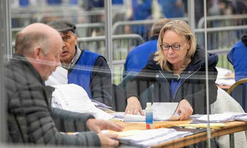 Conservatives lose key councils in UK elections