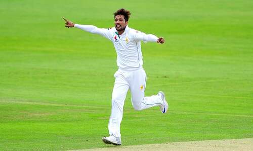 Too early to talk about Test return, says Amir