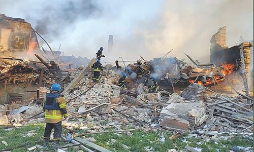 60 feared dead in Ukraine school bombed by Russia