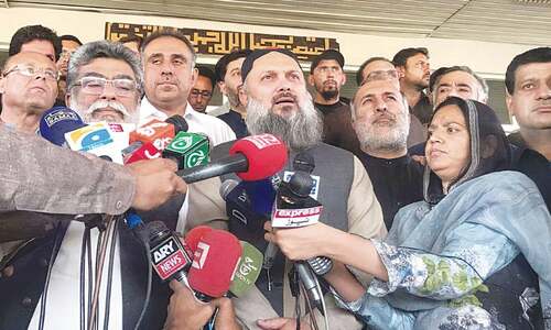 Political crisis hits Balochistan yet again