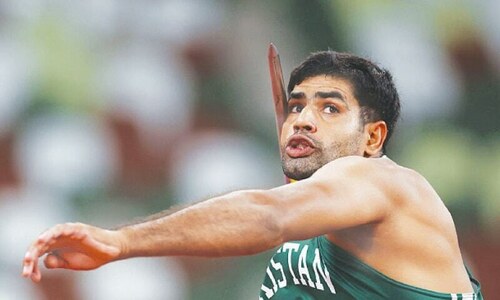 Despite injury, Arshad vows to compete in major international events