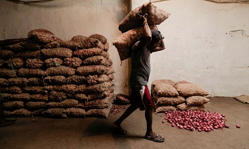 'We are going to die': Food shortages add to Sri Lanka's woes