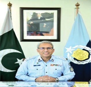 Islamabad gets new IGP as top bureaucrats reshuffled