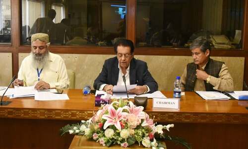 NA body chief Nawab Yousuf Talpur offers to quit over walkout by Sindh officials