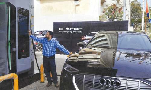 Are electric cars also destined to go the &lsquo;CNG route&rsquo;?