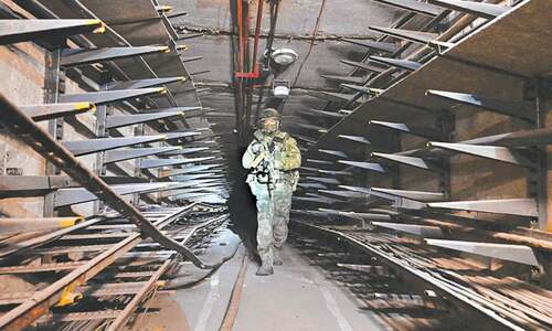 Ukrainian forces pushed back from key city&rsquo;s industrial centre