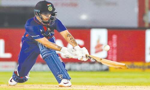 India bounce back to rout South Africa in third T20