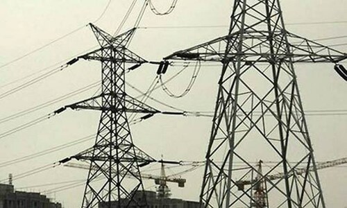 Discos allowed 42 paise quarterly tariff hike