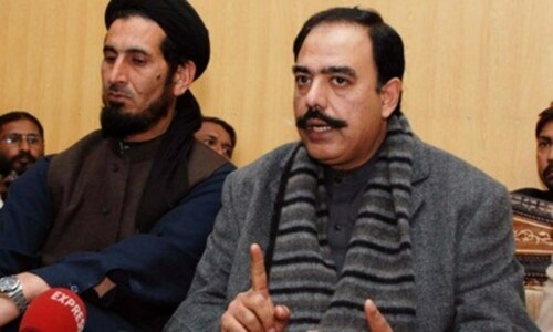 Pakistan favours voluntary return of Afghan refugees, says minister Pakistan favours voluntary return of Afghan refugees, says minister