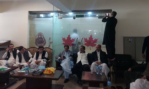 AJK opposition locks entrance to assembly hall AJK opposition locks entrance to assembly hall