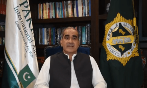 Govt slashes PIA, Pakistan Railways’ fares to pass on fuel price cut to consumers Govt slashes PIA, Pakistan Railways’ fares to pass on fuel price cut to consumers