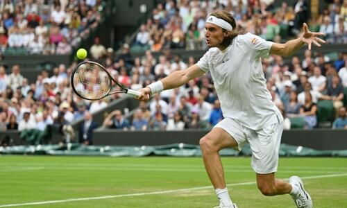 Tsitsipas sets up Kyrgios clash at Wimbledon