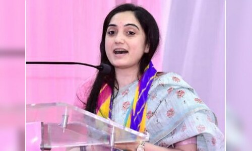 Indian SC tells Nupur Sharma to 'apologise to whole country' for derogatory comments against Holy Prophet