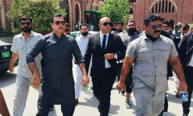 Court seeks record of cases against TV anchor Imran Riaz Khan