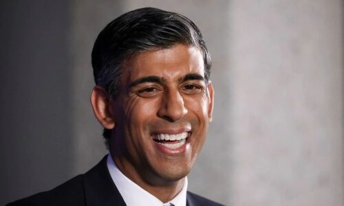 Ex-finance minister Rishi Sunak tops first vote to be next UK PM