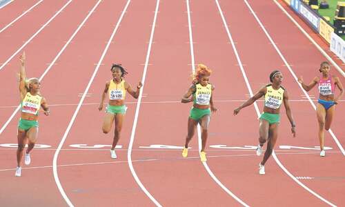 Fraser-Pryce leads Jamaican sweep in 100m, US win four crowns Fraser-Pryce leads Jamaican sweep in 100m, US win four crowns