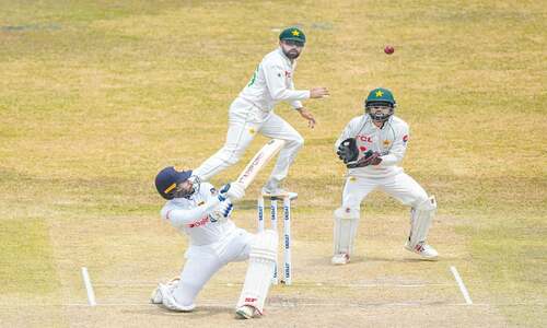 Pakistan battling to save second Test after De Silva ton