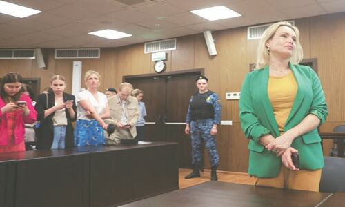 Court tells journalist to pay fine over Ukraine remarks