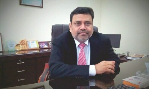 Ignoring all concerns, CM Murad appoints Dr Khalid Mahmood Iraqi as new KU VC