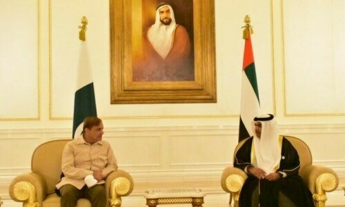 UAE to invest $1bn in Pakistani companies: state news agency UAE to invest $1bn in Pakistani companies: state news agency
