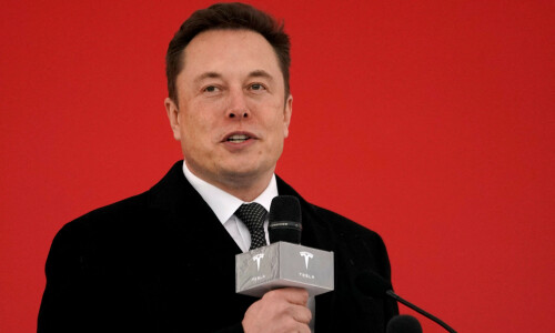 Elon Musk says Twitter deal should go ahead if it provides proof of real accounts
