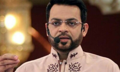 Karachi court stays Aamir Liaquat’s exhumation for autopsy till Aug 11 Karachi court stays Aamir Liaquat’s exhumation for autopsy till Aug 11
