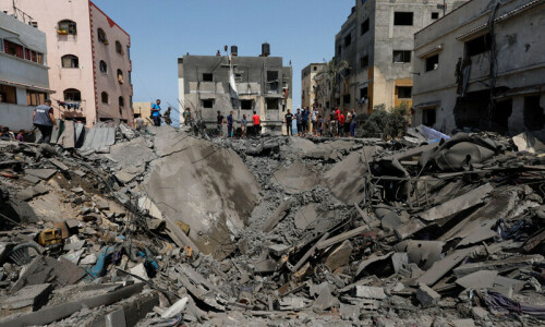 Israel, Palestinians agree truce from Sunday evening
