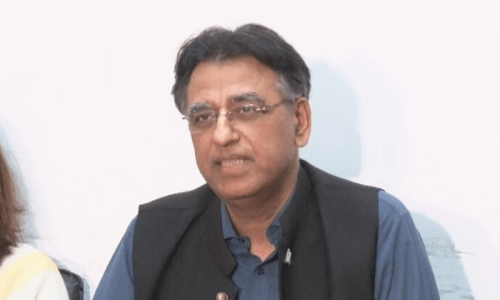 Coalition govt attempting to create discord between PTI and army: Asad Umar Coalition govt attempting to create discord between PTI and army: Asad Umar