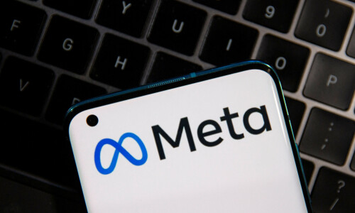 Meta raises $10 billion in first-ever bond offering
