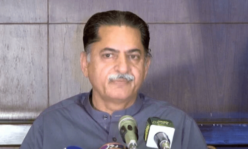 Nawaz to return to Pakistan in September: Javed Latif
