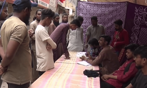 PTI leads in vote count for Karachi's NA-245 constituency PTI leads in vote count for Karachi's NA-245 constituency