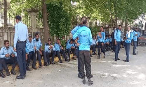 Security beefed up ahead of Imran’s arrival in IHC for contempt hearing