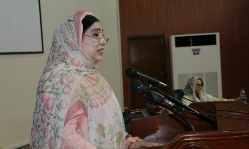 HEC executive director gets another extension