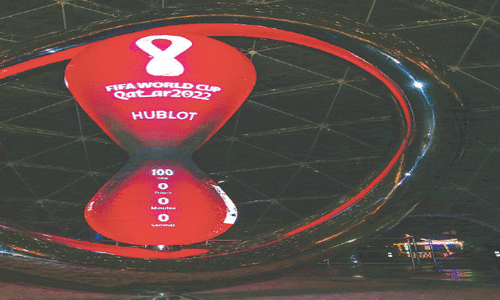 Surprise date-change overshadows World Cup 100-day countdown