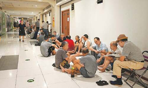 China faces &lsquo;severe threat&rsquo; to harvest from worst heatwave on record