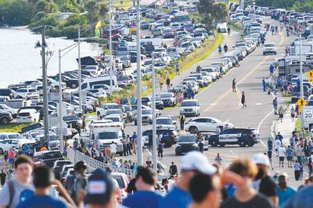 Nasa calls off Moon rocket launch after engine issue Nasa calls off Moon rocket launch after engine issue