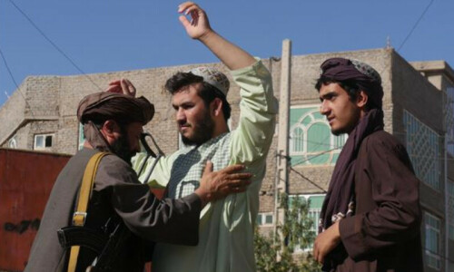 Afghanistan mosque blast kills 18, including top cleric Afghanistan mosque blast kills 18, including top cleric