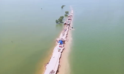 Water level rising in Dadu as death toll from devastating floods crosses 1,200