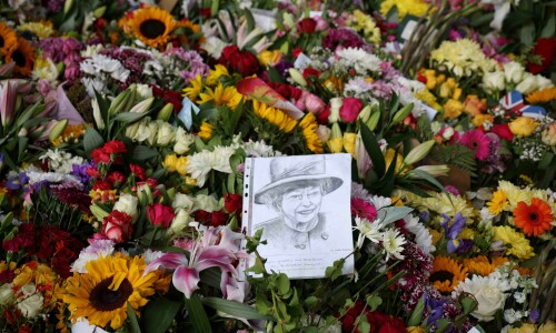 Pakistan to observe day of mourning tomorrow over Queen Elizabeth’s death Pakistan to observe day of mourning tomorrow over Queen Elizabeth’s death