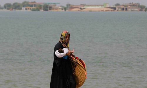 Authorities keeping close eye on bunds as parts of Dadu's Mehar submerged in '10-12ft' of floodwater