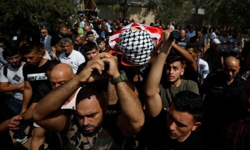 Israeli forces kill Palestinian teen in West Bank raids