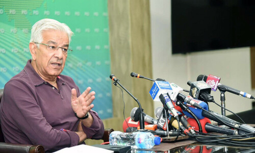Besides gas, Russia has also offered to provide wheat: Khawaja Asif
