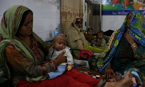 Pakistan flood-borne diseases could get &lsquo;out of control&rsquo; as deaths rise