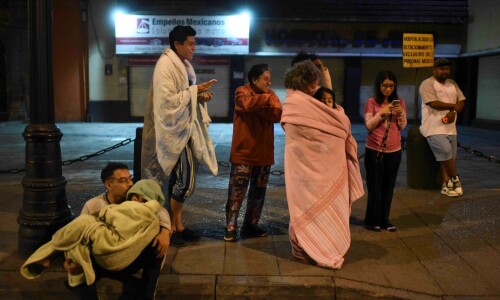 Strong quake shakes Mexico days after deadly tremor Strong quake shakes Mexico days after deadly tremor