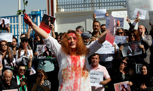 Over 700 arrested as Iranian president says to deal decisively with protests